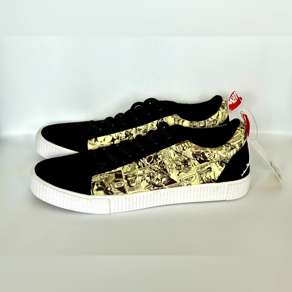 H&M Marvel Comics Shoes, Men’s Size 10 NWT Cream & Black Cotton Canvas